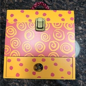 Southern living at Home Bunco Set